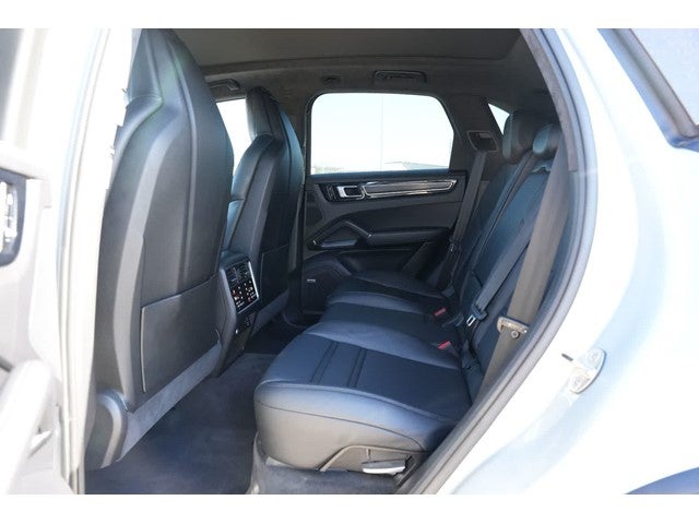 2021 Porsche Cayenne GTS