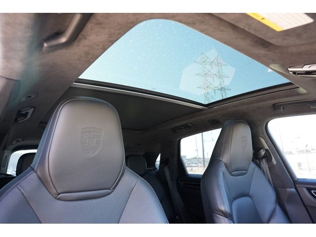 2021 Porsche Cayenne GTS