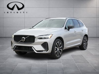 2025 Volvo XC60 Plus