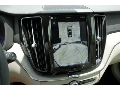 2025 Volvo XC60 Plus